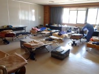 静岡県職員の方々の寝ている部屋